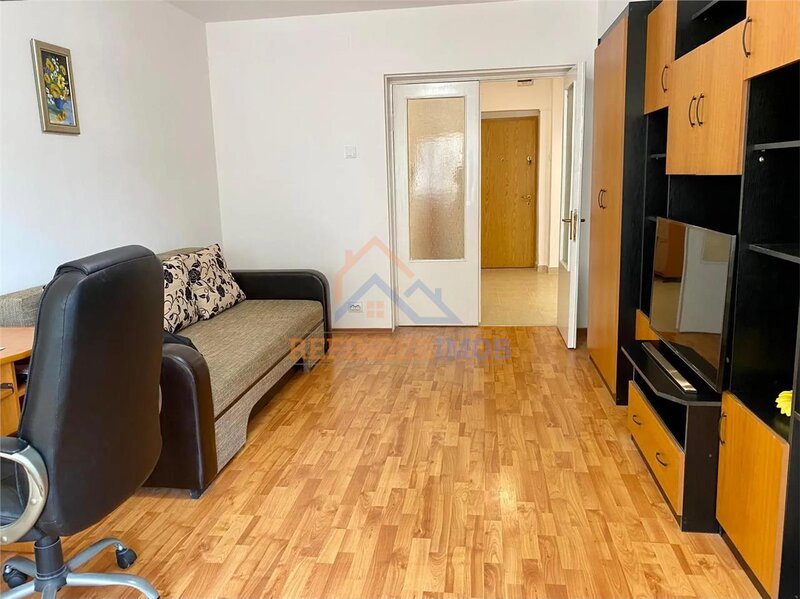 Ocatvian Goga, vanzare 2 camere, 67 mp,